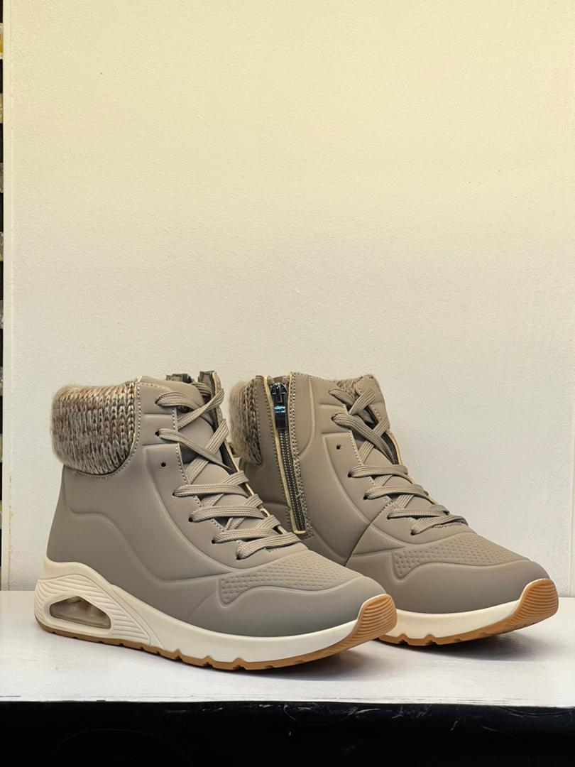 أحذية - فئة موضة