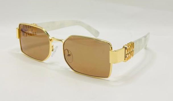 نظارات (miu miu)